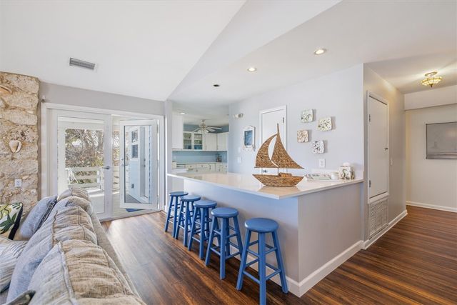 9536 Doubloon Drive, Vero Beach, FL 32963