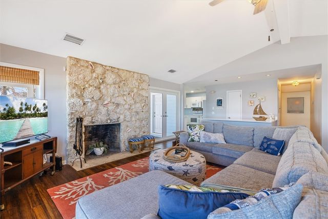 9536 Doubloon Drive, Vero Beach, FL 32963