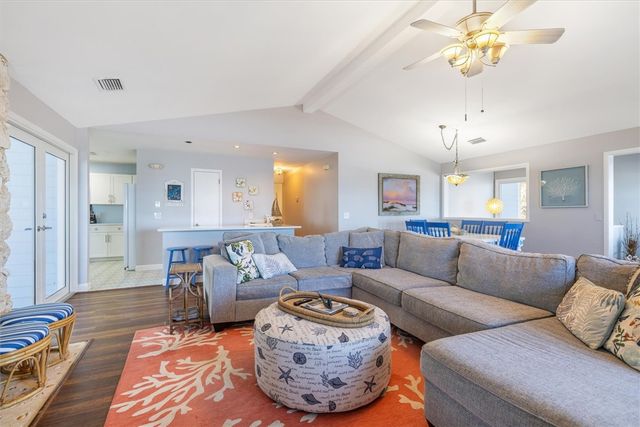 9536 Doubloon Drive, Vero Beach, FL 32963