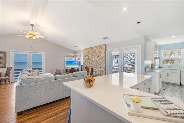 9536 Doubloon Drive, Vero Beach, FL 32963