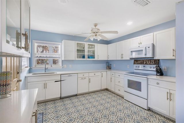 9536 Doubloon Drive, Vero Beach, FL 32963