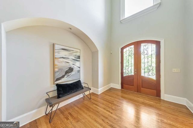 11180 West Road, Roswell, GA 30075