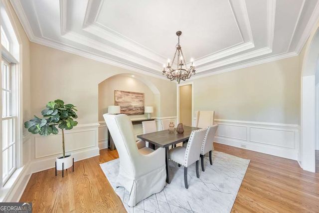 11180 West Road, Roswell, GA 30075