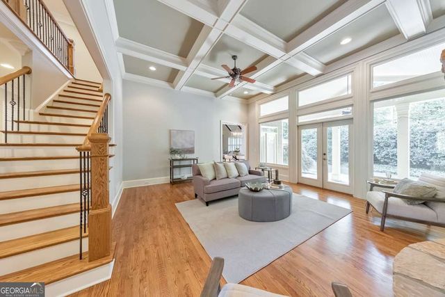 11180 West Road, Roswell, GA 30075