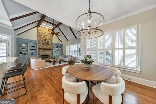 11180 West Road, Roswell, GA 30075
