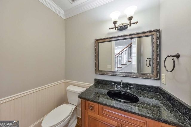 11180 West Road, Roswell, GA 30075