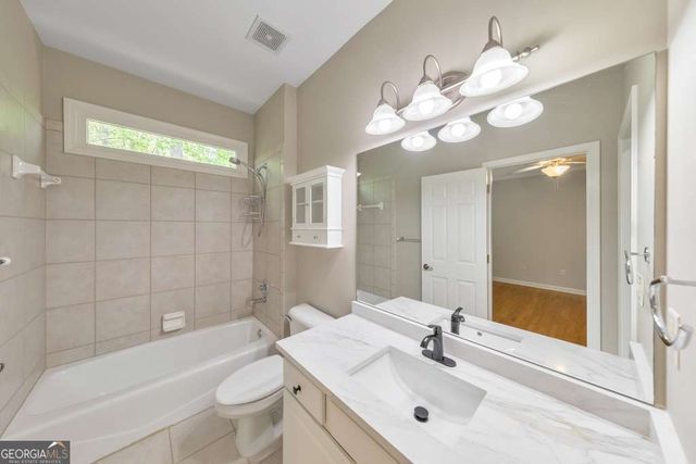11180 West Road, Roswell, GA 30075