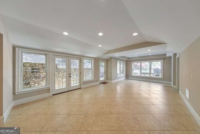 11180 West Road, Roswell, GA 30075