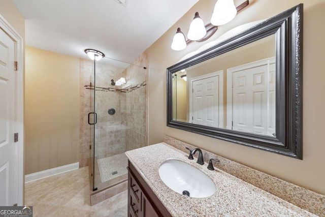 11180 West Road, Roswell, GA 30075