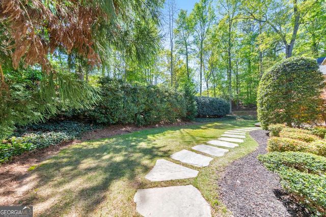 11180 West Road, Roswell, GA 30075
