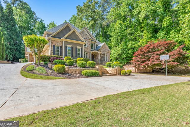 11180 West Road, Roswell, GA 30075