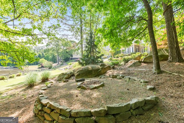 11180 West Road, Roswell, GA 30075