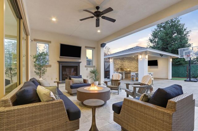 600 Price Drive, Morgan Hill, CA 95037