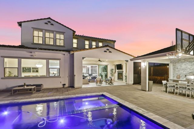 600 Price Drive, Morgan Hill, CA 95037