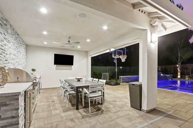 600 Price Drive, Morgan Hill, CA 95037