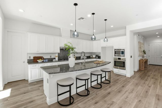 600 Price Drive, Morgan Hill, CA 95037