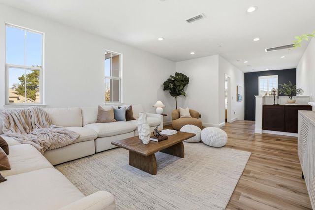 600 Price Drive, Morgan Hill, CA 95037