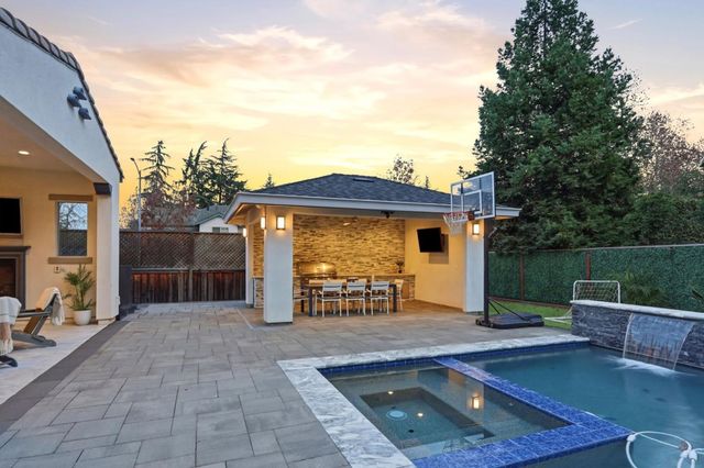 600 Price Drive, Morgan Hill, CA 95037