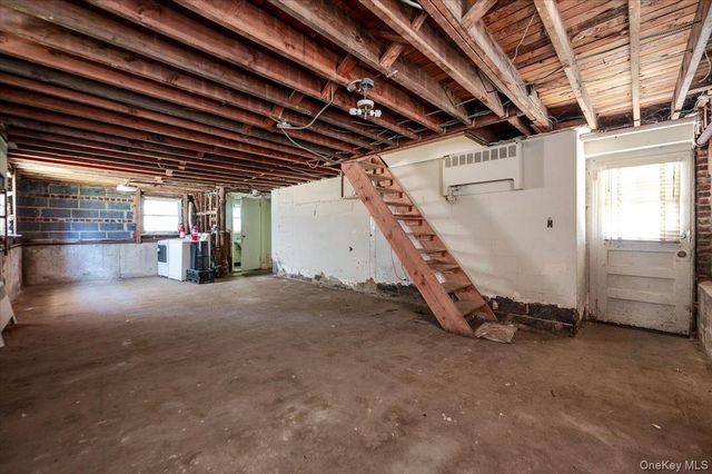 812 Swinton Avenue, Bronx, NY 10465