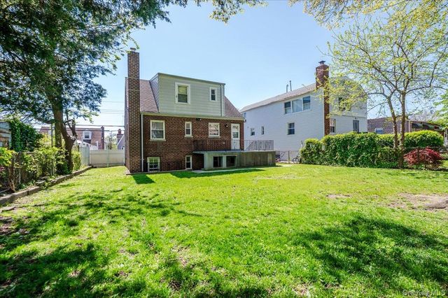 812 Swinton Avenue, Bronx, NY 10465