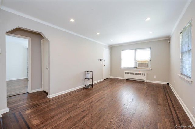 812 Swinton Avenue, Bronx, NY 10465