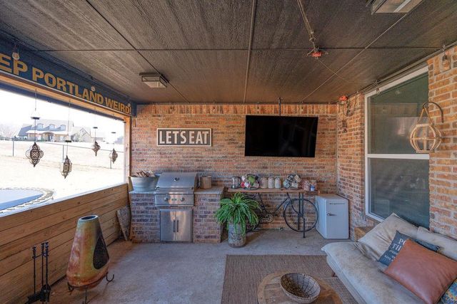 3684 Side Hill Court, Newcastle, OK 73065