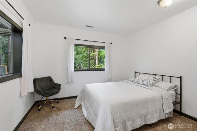 10430 38th Avenue NE, Marysville, WA 98271
