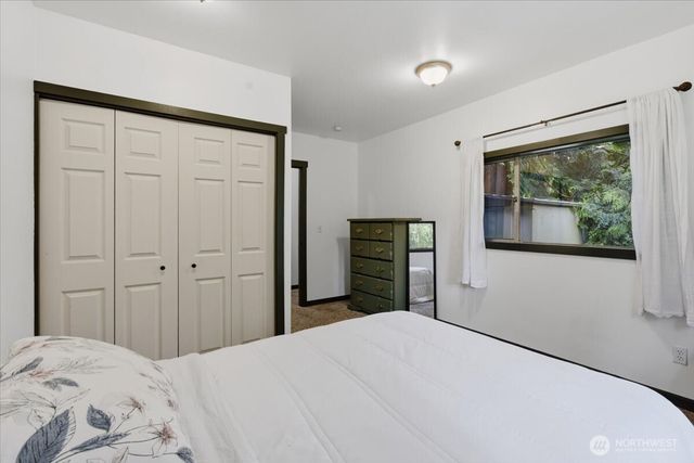 10430 38th Avenue NE, Marysville, WA 98271