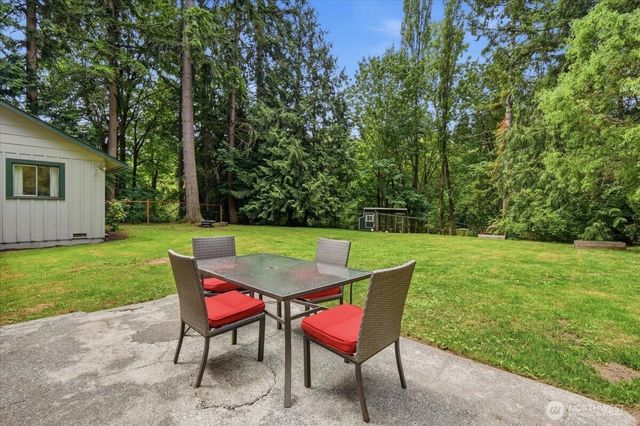 10430 38th Avenue NE, Marysville, WA 98271