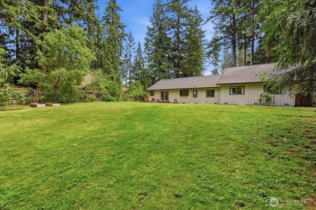 10430 38th Avenue NE, Marysville, WA 98271