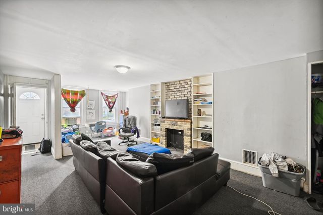 1305 DRUID HILL AVE, Baltimore, MD 21217