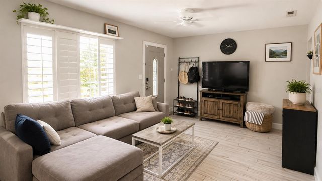 3606 S RENELLIE DRIVE, Tampa, FL 33629