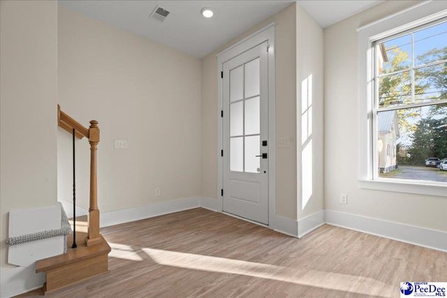 133 E Pine Street, Florence, SC 29506