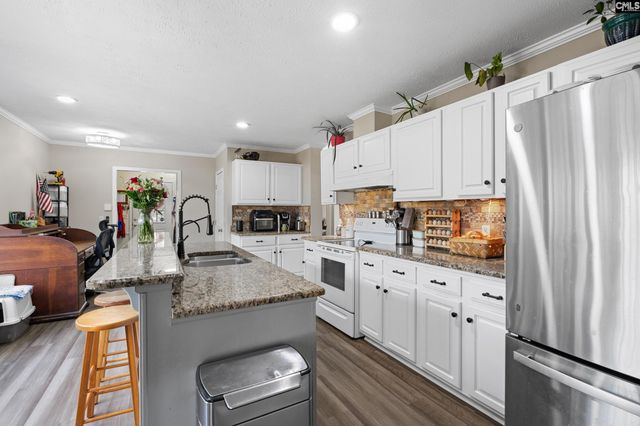 3562 Calks Ferry Rd, Pelion, SC 29123