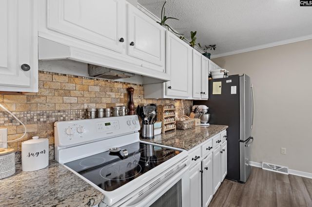 3562 Calks Ferry Rd, Pelion, SC 29123