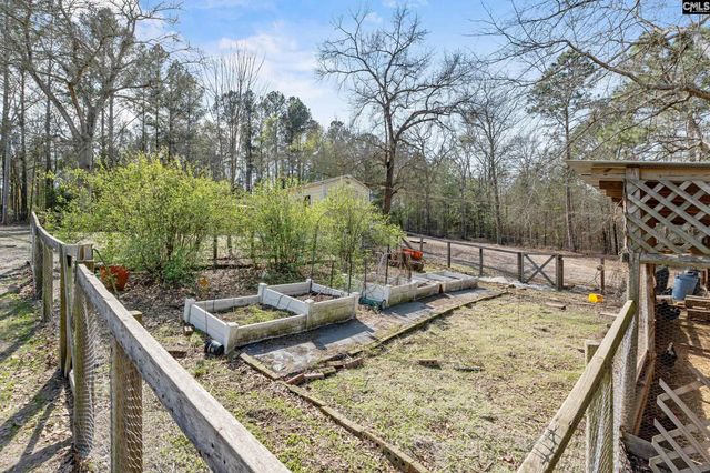 3562 Calks Ferry Rd, Pelion, SC 29123