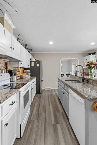 3562 Calks Ferry Rd, Pelion, SC 29123