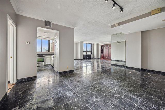 5150 Hidalgo Street 1303, Houston, TX 77056