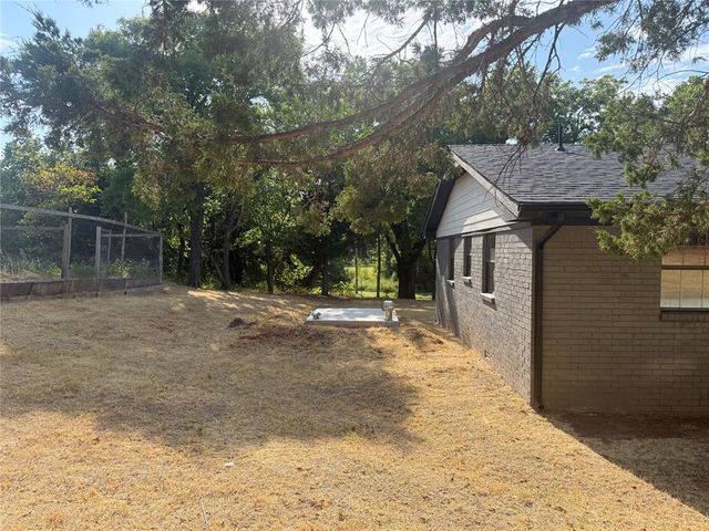 3804 N County Line Road, Newcastle, OK 73065