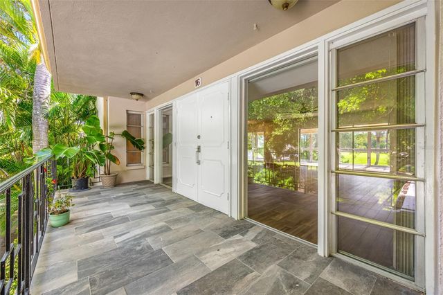 16 COUNTRY CLUB DRIVE 16, Largo, FL 33771