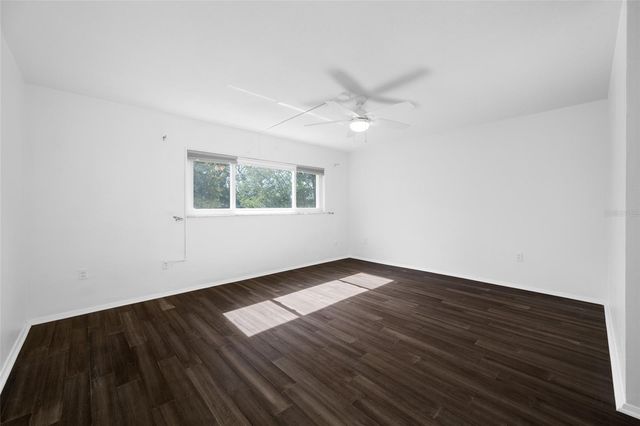 16 COUNTRY CLUB DRIVE 16, Largo, FL 33771