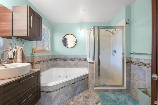 3071 S FERNBUSH DR, Magna, UT 84044