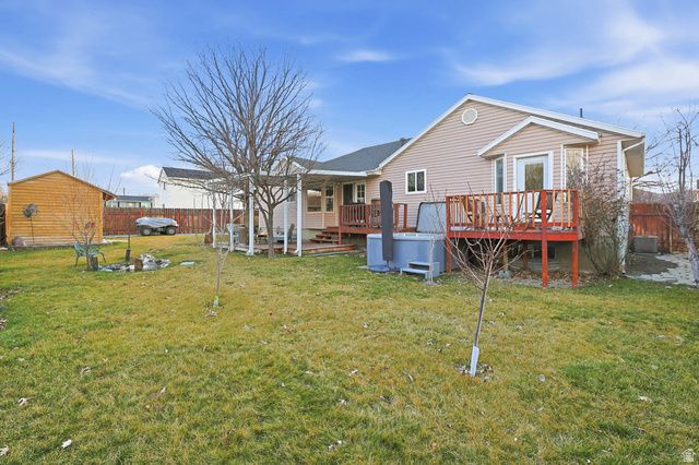 3071 S FERNBUSH DR, Magna, UT 84044