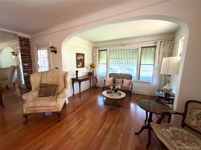59-41 161st Street, Flushing, NY 11365
