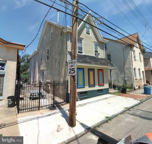 21 W HARVEY ST, Philadelphia, PA 19144
