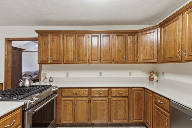 1924 Brierwood Lane, Port Byron, IL 61275