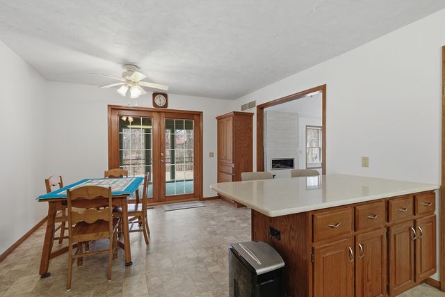 1924 Brierwood Lane, Port Byron, IL 61275