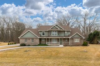 1924 Brierwood Lane, Port Byron, IL 61275