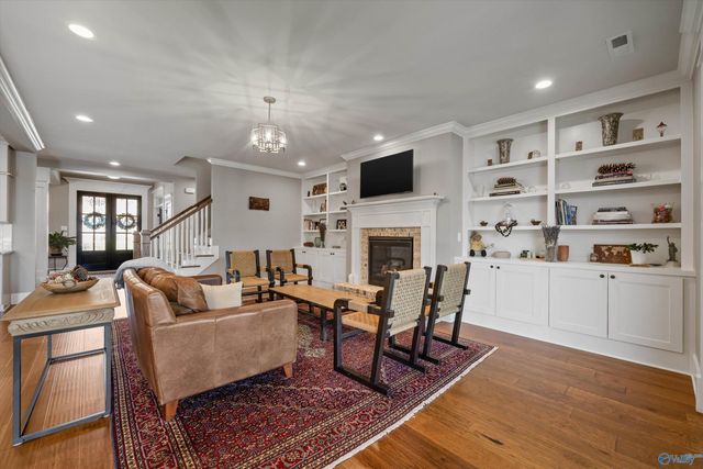 1 Scenic Loop Road, Huntsville, AL 35803