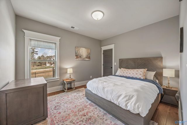 1 Scenic Loop Road, Huntsville, AL 35803